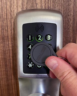keypad_with_keyfob.png